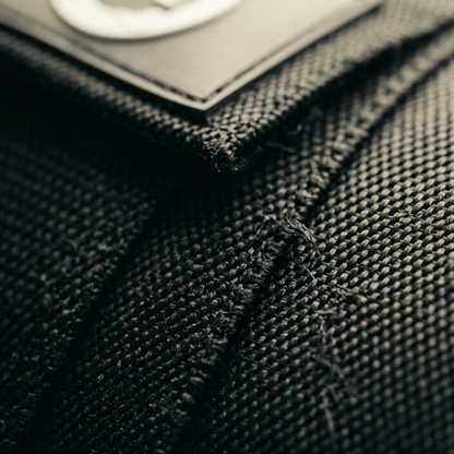 Mammal Strength knee wraps close up stitching and heavy duty elastic fabric detail