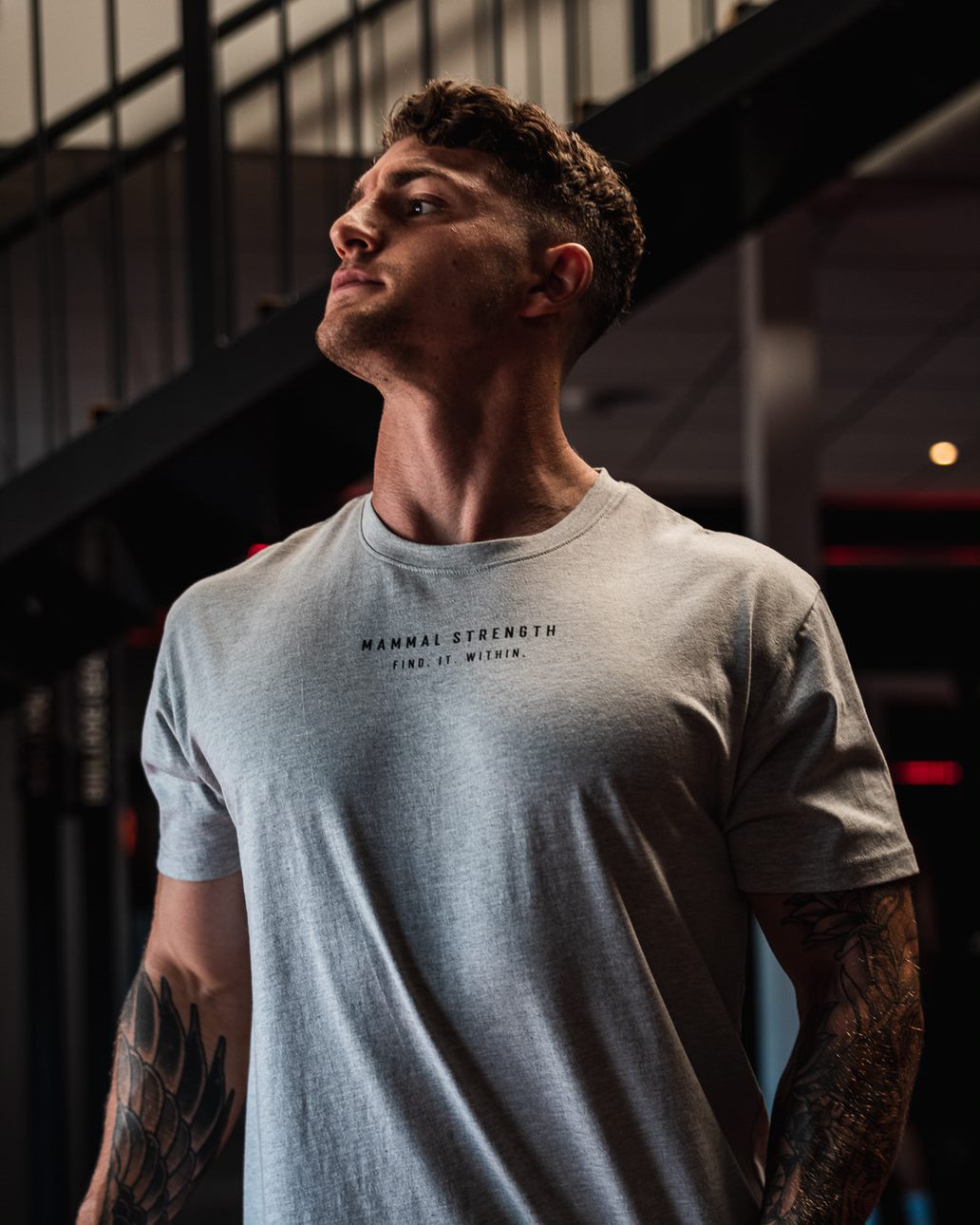 Grey print unisex gym tee for CrossFit and strength training – Mammal Strength