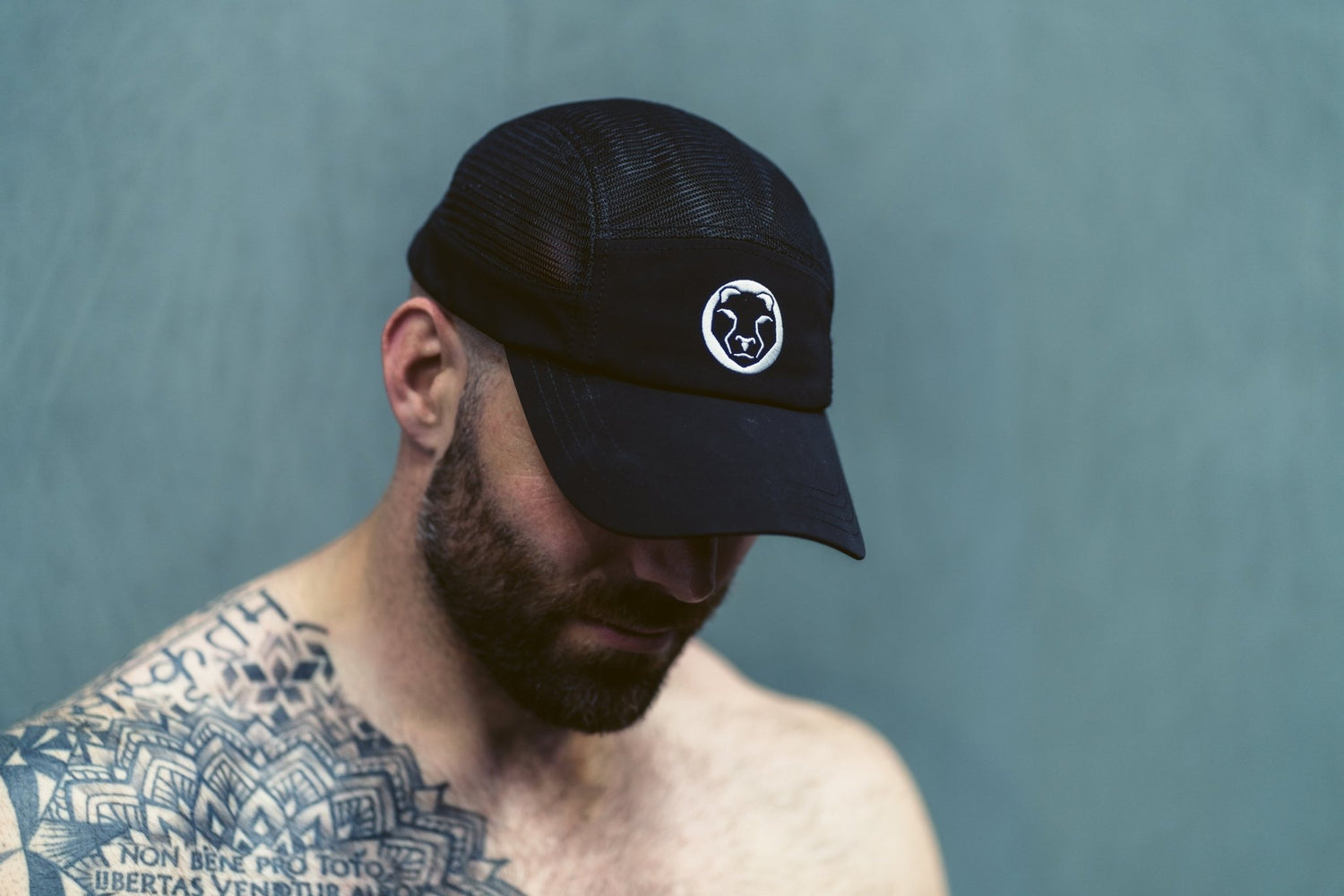 Breathable mesh gym cap for training and outdoor workouts – Mammal Strength